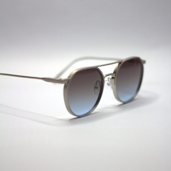 Metal Sunglassess for Men Uv 400 Silver body Blue glass