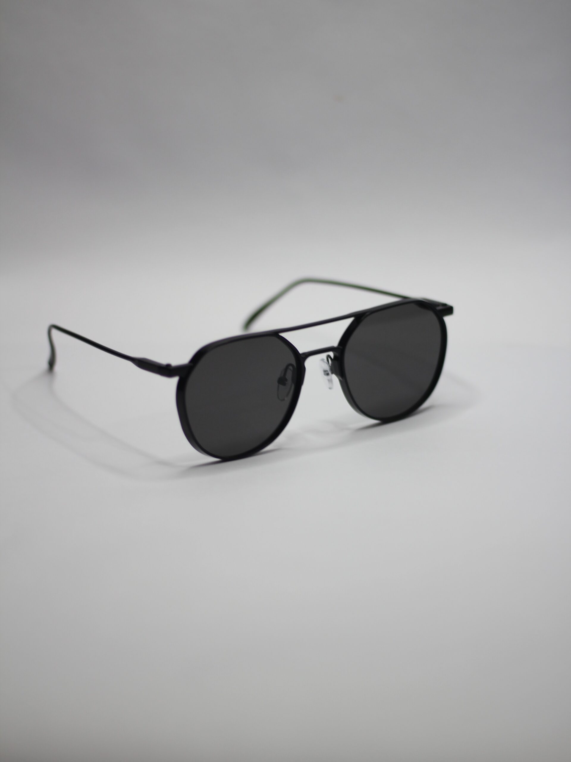 IMG_1586 Metal Sunglassess for Men Uv 400 Black body Black glass - Image 1