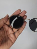 Trendy Light weight Sunglasses 2026 Golden Frame black glass - Image 2